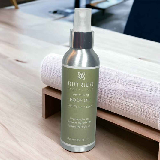 Revitalising Body Oil with Tomato Seed